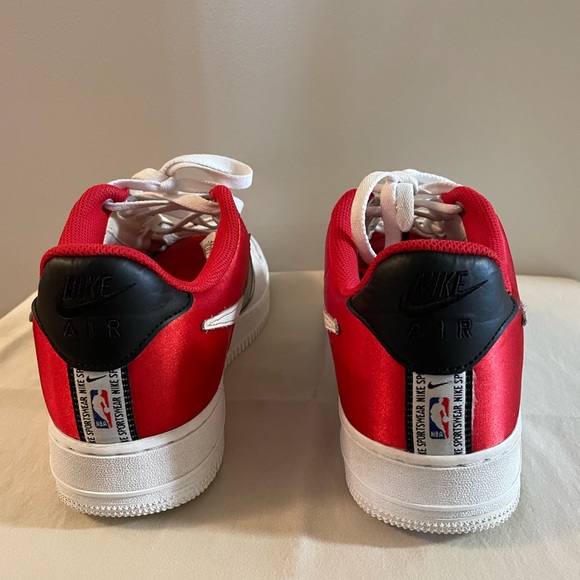 Nike Air Force 1 Low, size 11.5 - Picture 3 of 6